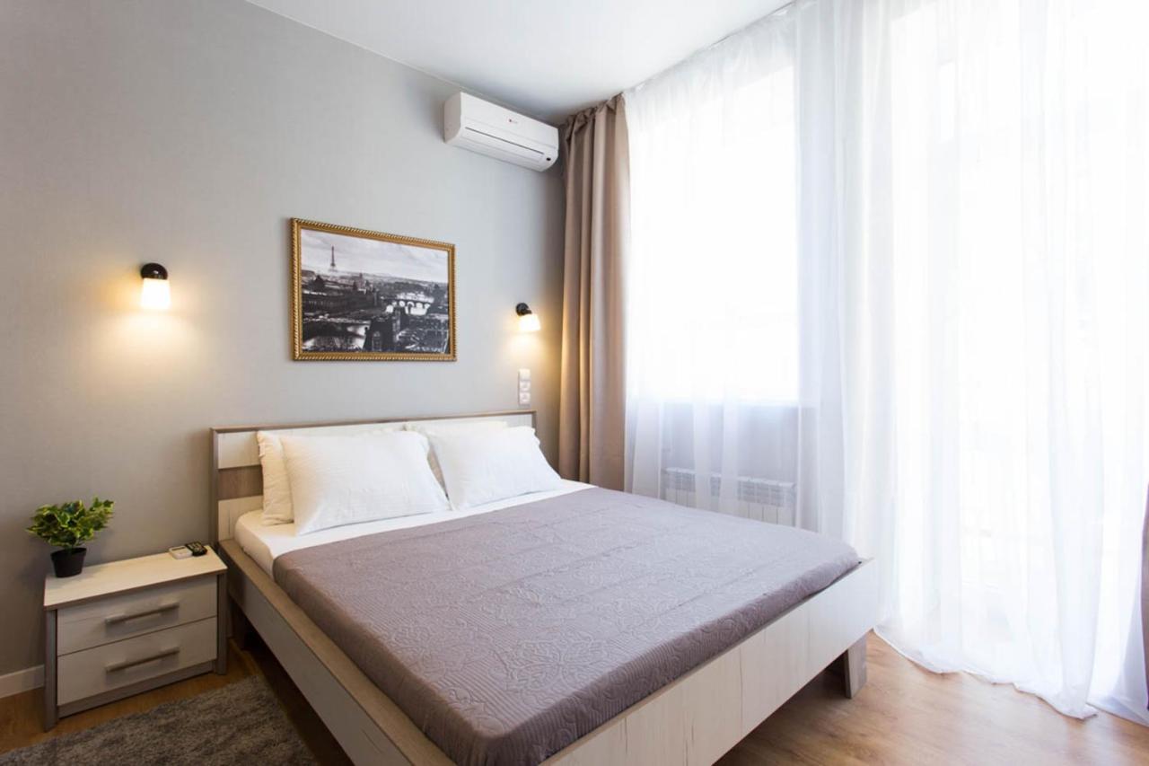 חארקיב Cozy Apartment Beside Metro Yaroslava Mudroho, Universytet - Chernyshevska Str 95-6 מראה חיצוני תמונה