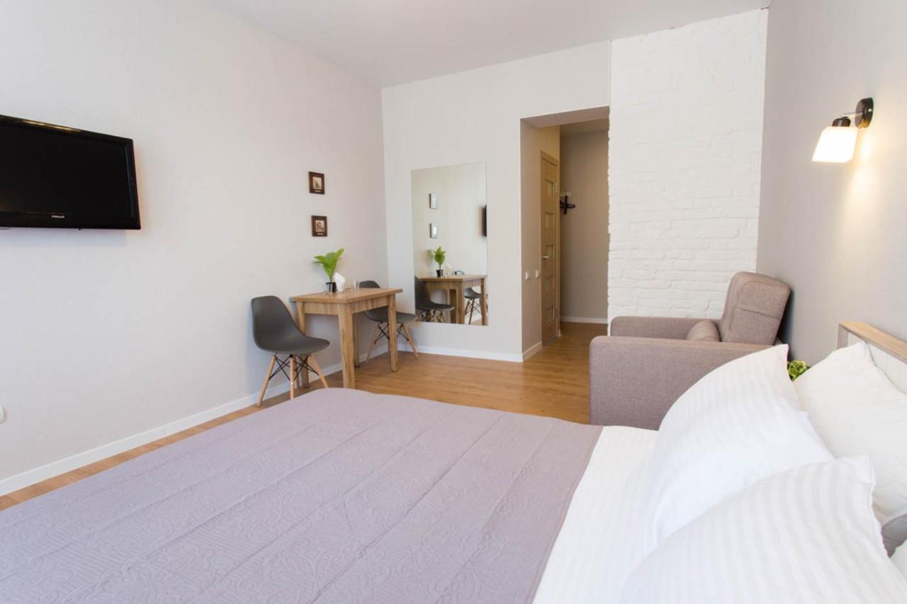 חארקיב Cozy Apartment Beside Metro Yaroslava Mudroho, Universytet - Chernyshevska Str 95-6 מראה חיצוני תמונה