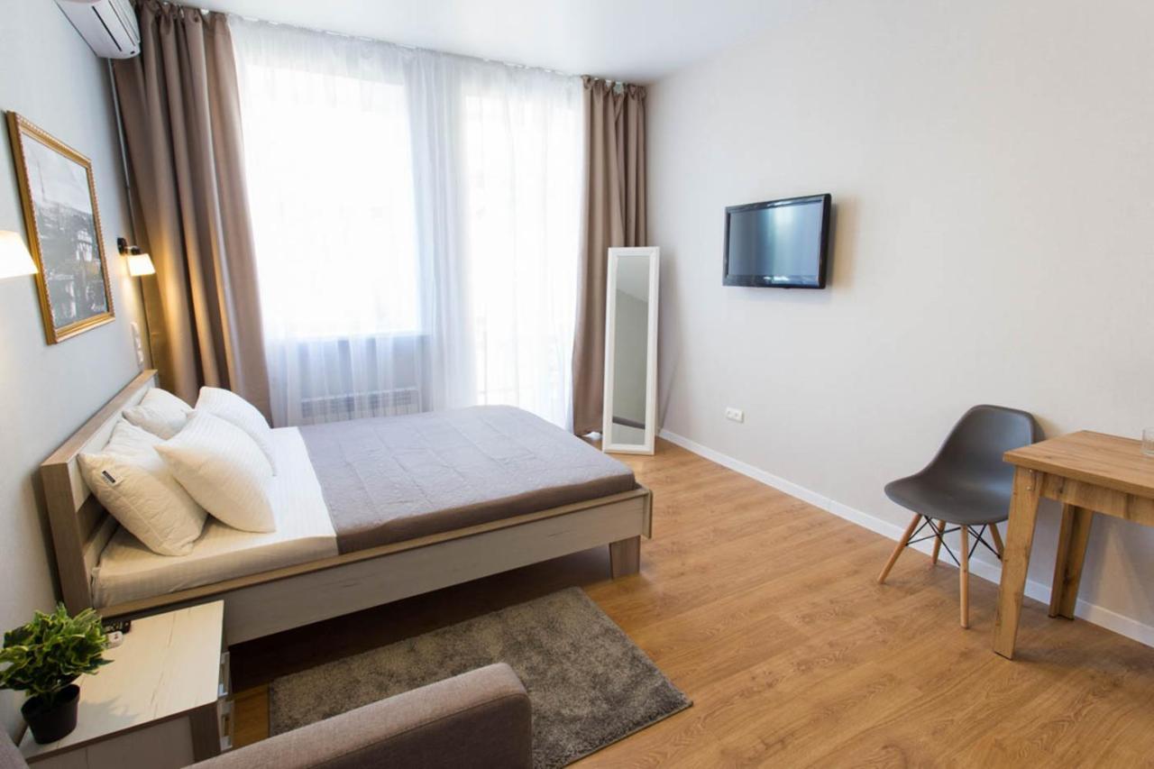 חארקיב Cozy Apartment Beside Metro Yaroslava Mudroho, Universytet - Chernyshevska Str 95-6 מראה חיצוני תמונה